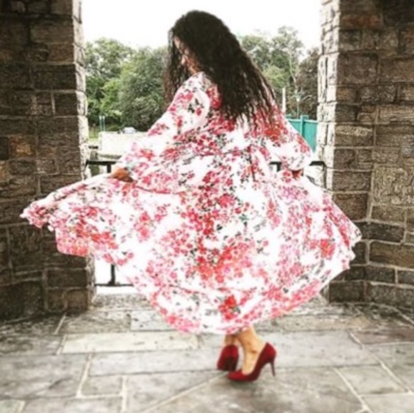 Meet the Posher Other - Meet your Posher, Pastora